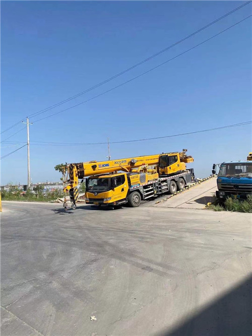 汤旺县吊车作业时，可能会产生哪些额外收费项目？