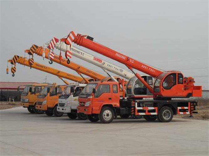 汤旺县设备出现故障导致停工，怎么处理？是否有备用设备替换？