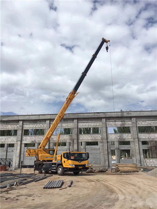 汤旺县吊装作业前会做设备检查吗？安全保障措施有哪些？